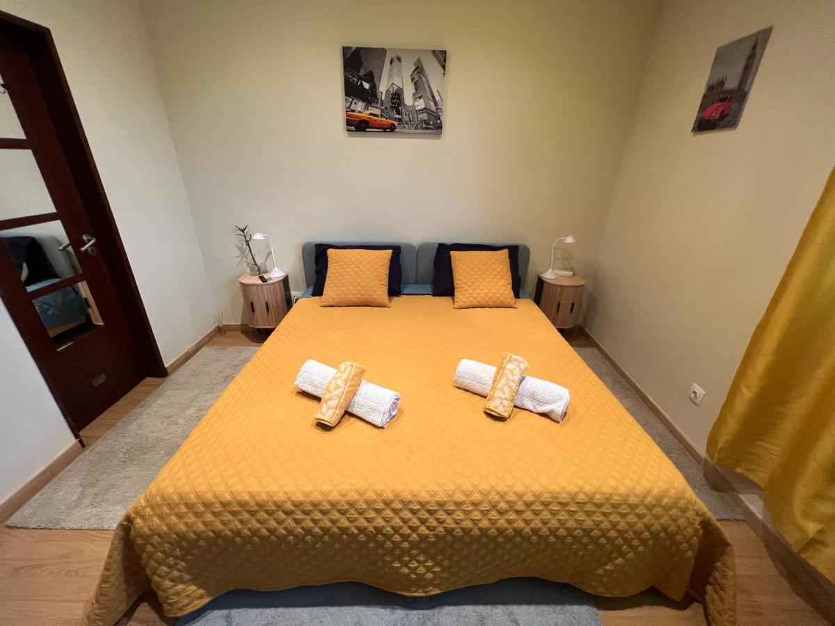 Paradise Homestay Camarate (Lisbon)